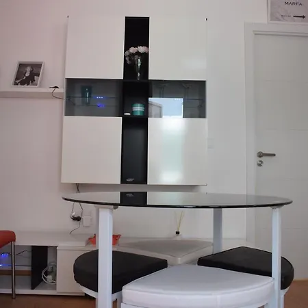 Tilos 2 Apartament Malaga